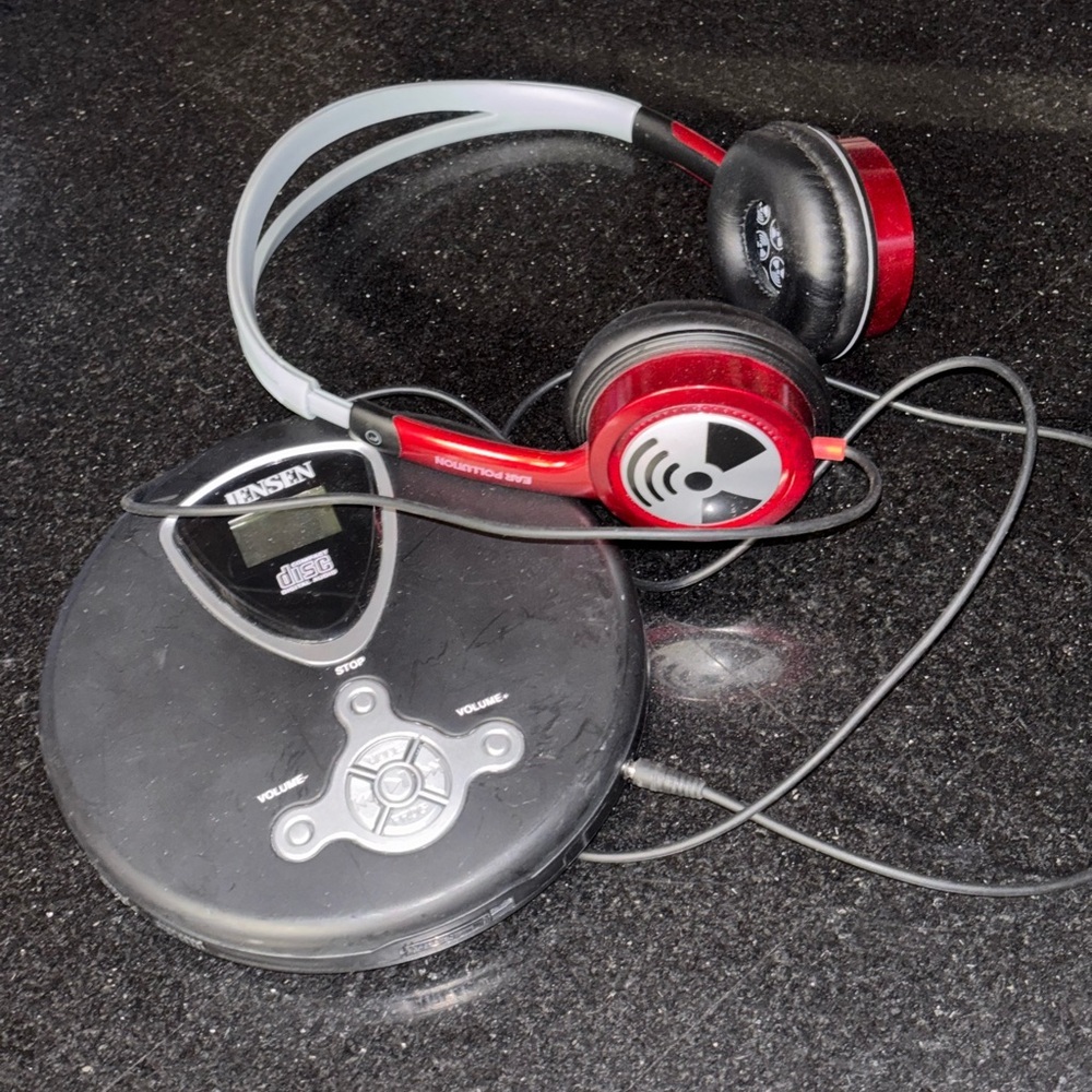 Jensen CD Player and iFrogz Ear Pollution TOXIX On-Ear Wired Stereo Headphones